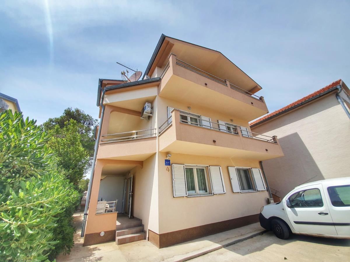 Apartmani Steli Vir Esterno foto