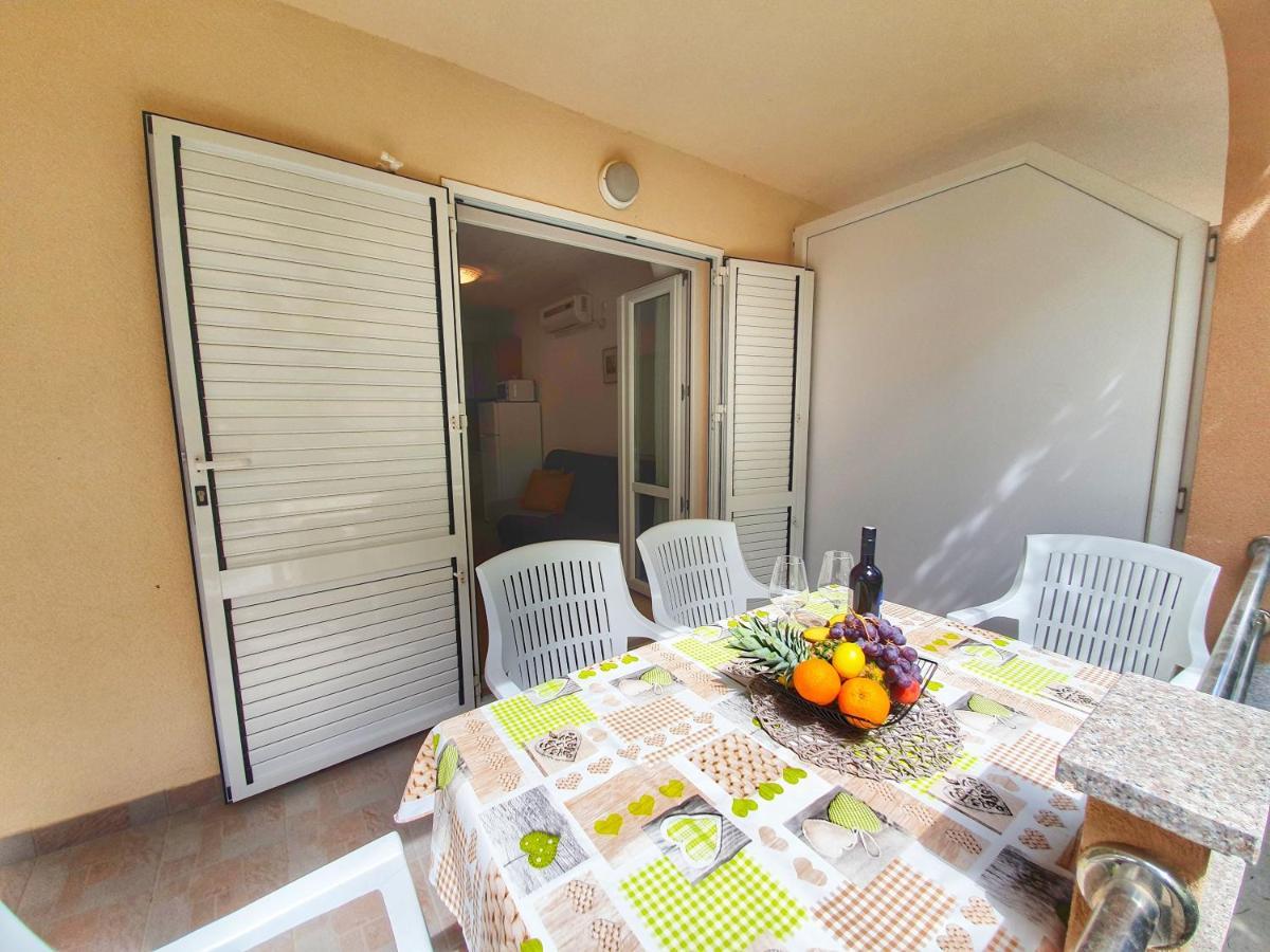Apartmani Steli Vir Esterno foto
